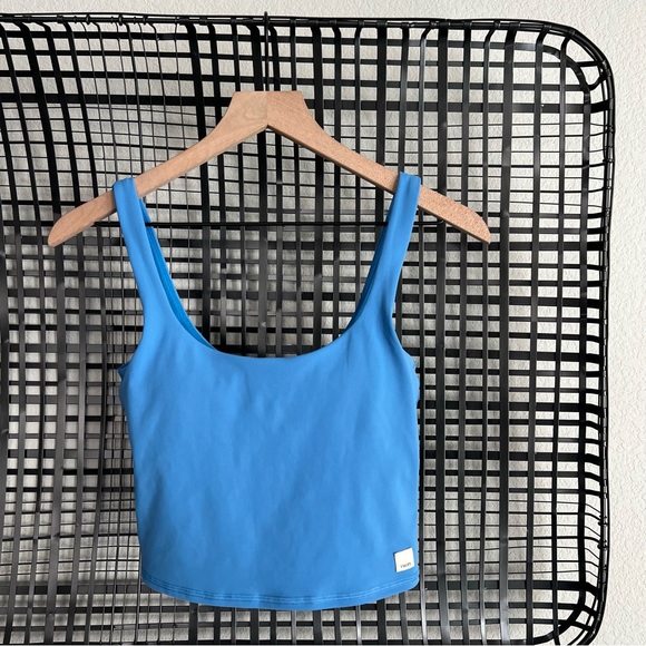 Vuori Daily Crop BreatheInterlock Tank Sports bra - Picture 1 of 7